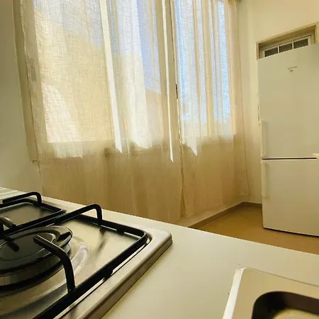 بيت للعطل Residenza Smeraldo غالّيبولي